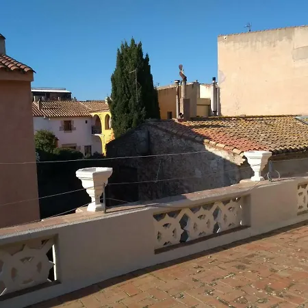 Acogedora Casa Centrica Y Reformada * Torroella De Montgri